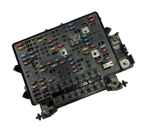 ‬キキᙏ̤̫* 購入前プロフ見て下さい。 2000 Silverado 5.3 2wd Fuse Box Junction OEM P/N 15328806-05