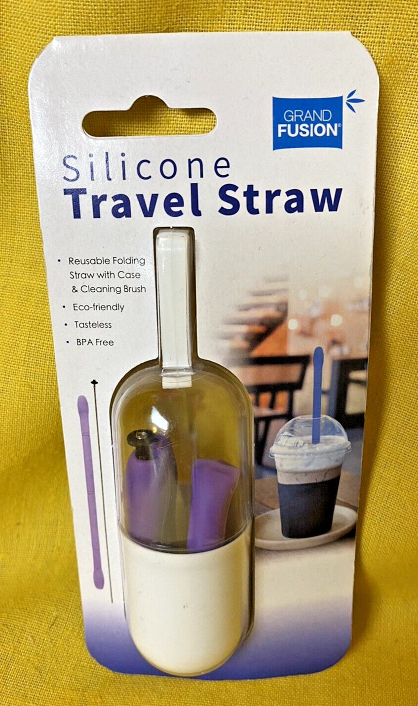 Grand Fusion Foldable Silicone Travel Straw with Case & Cleaner
