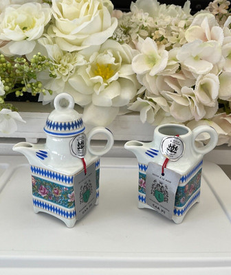 Peint Decor A La Main T Limoge Porcelain Small Jars Blue Spring Flowers 5.25''