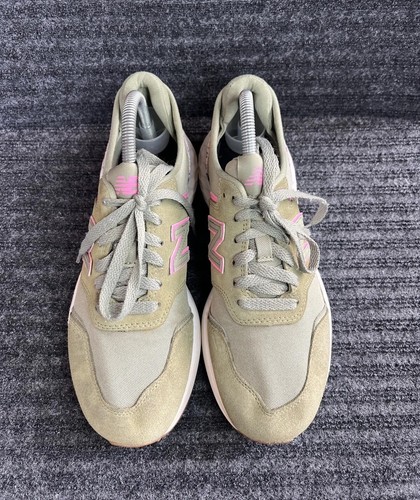new balance 424 サッカーシューズ ホワイト/ピンク/イエロー 楽天市場】ピンク サッカー スパイク（ブランドニューバランス