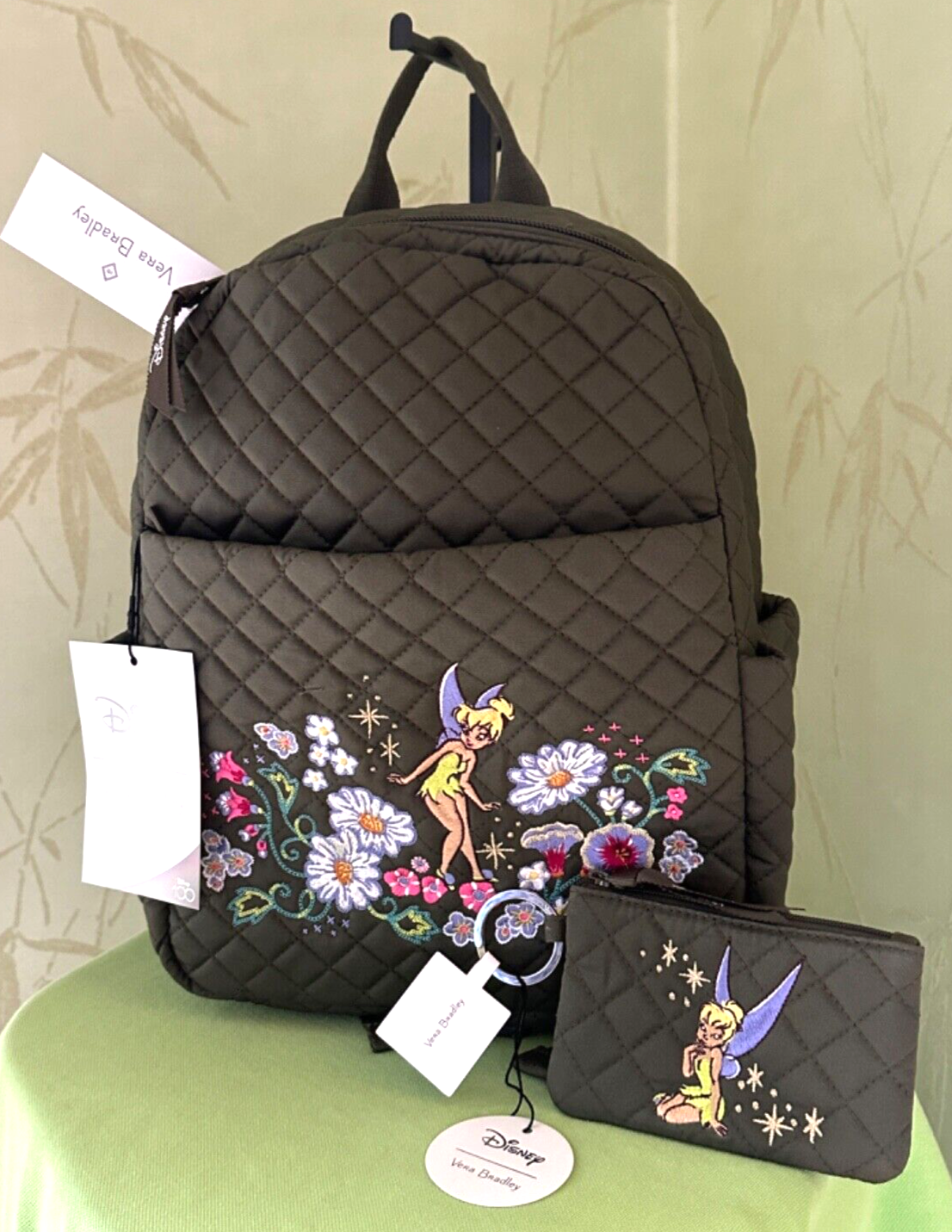 Vera Bradley Disney ミニーマウスバックパック Vera Bradley Disney's Mickey Featherweight Unforgettable Red