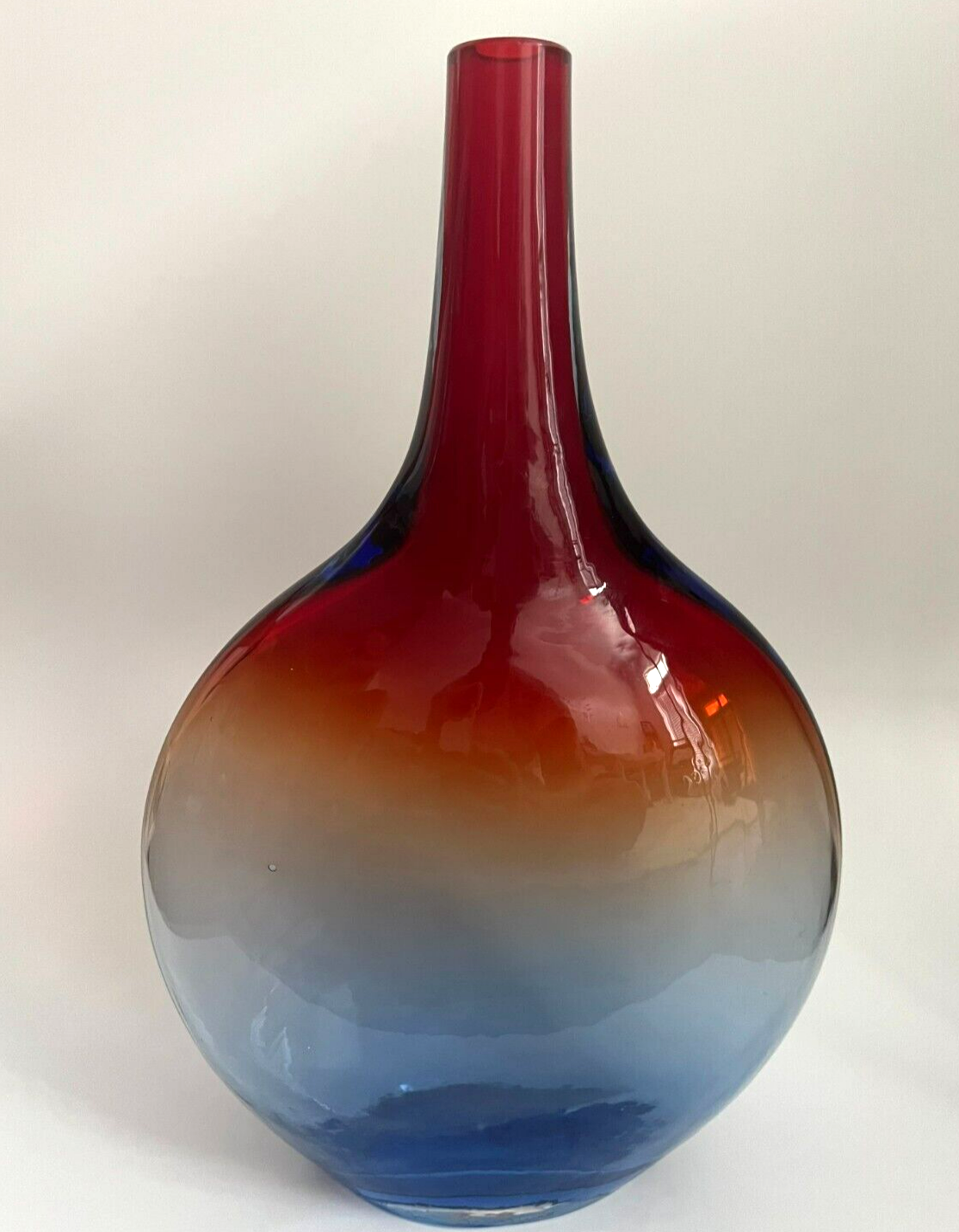 Barbini Murano Hand Blown Art Glass Vase, Signed by Alfredo