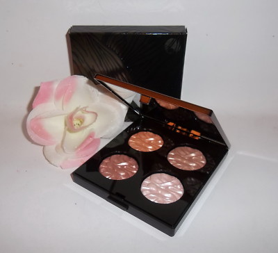 フェイスカラー Laura Mercier Face Illuminator Palette Laura Mercier Magic Hour Face Illuminator Highlighter