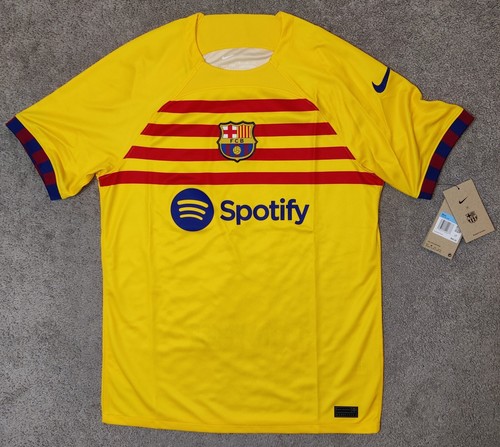 売れ筋商品|||ナイキ カットソー トップス レディース Women's Yellow Barcelona 2022/23 Pre-Match Raglan Performance Top Yellow 71aqW0m0qfL._UF350,350_QL80_.jpg