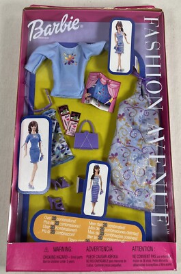Barbie Fashion Avenue Quick Change Styles Over 20 Combos 2002 Blue Purple 52976