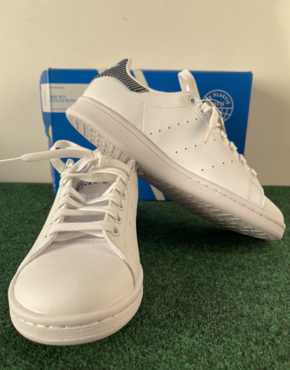 adidas STAN SMITH ホワイト adidas Stan Smith Shoes - White | Free Shipping with adiClub