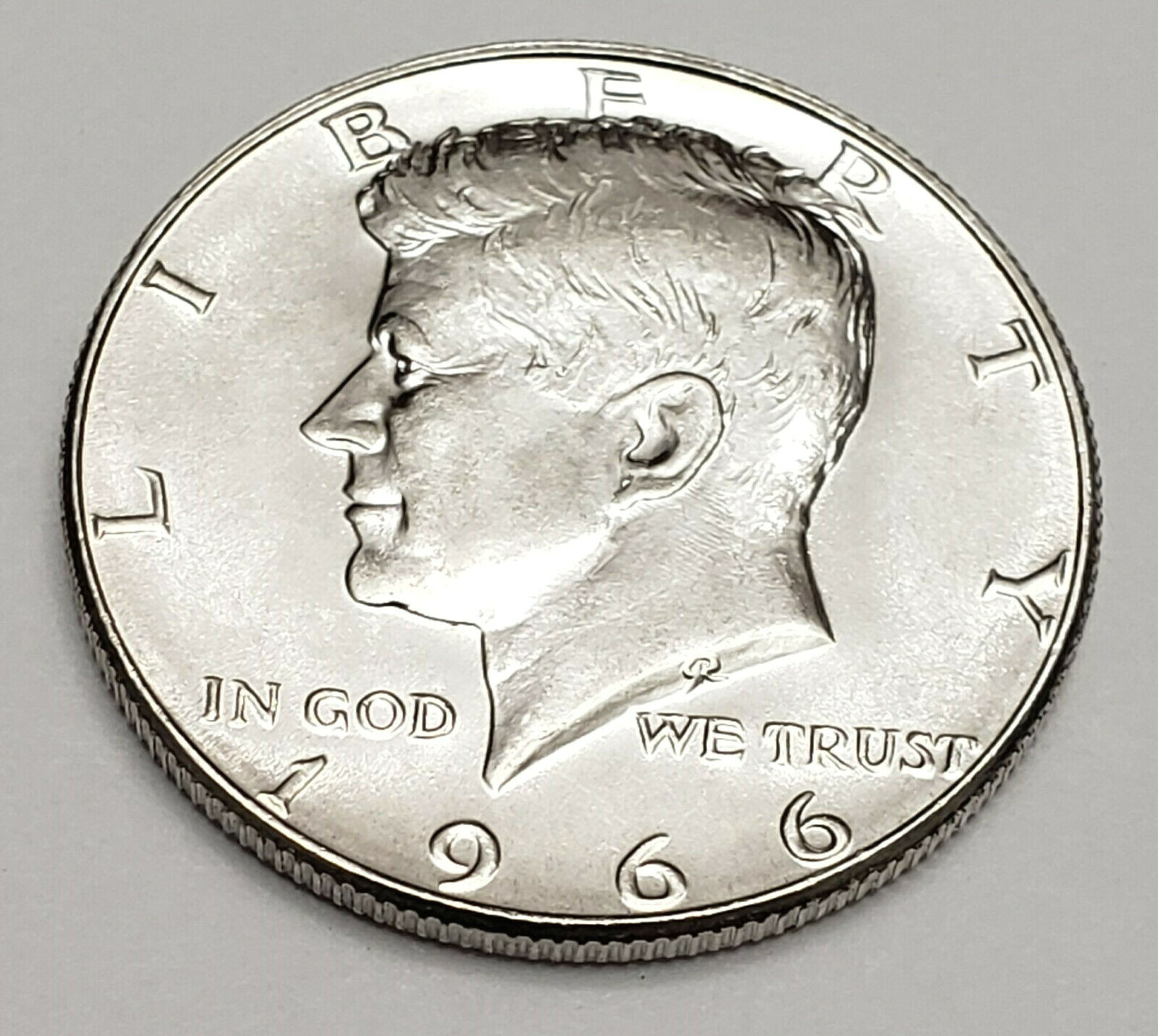 印紙1 1966 P Kennedy Half Dollar 40% SILVER *AU - ABOUT