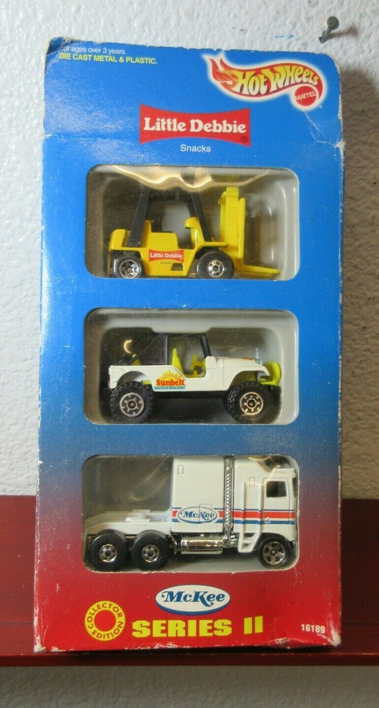 Hot Wheels Little Debbie Snacks 3台パック Hot Wheels - Little Debbie Snacks (3 Pack McKee) Special