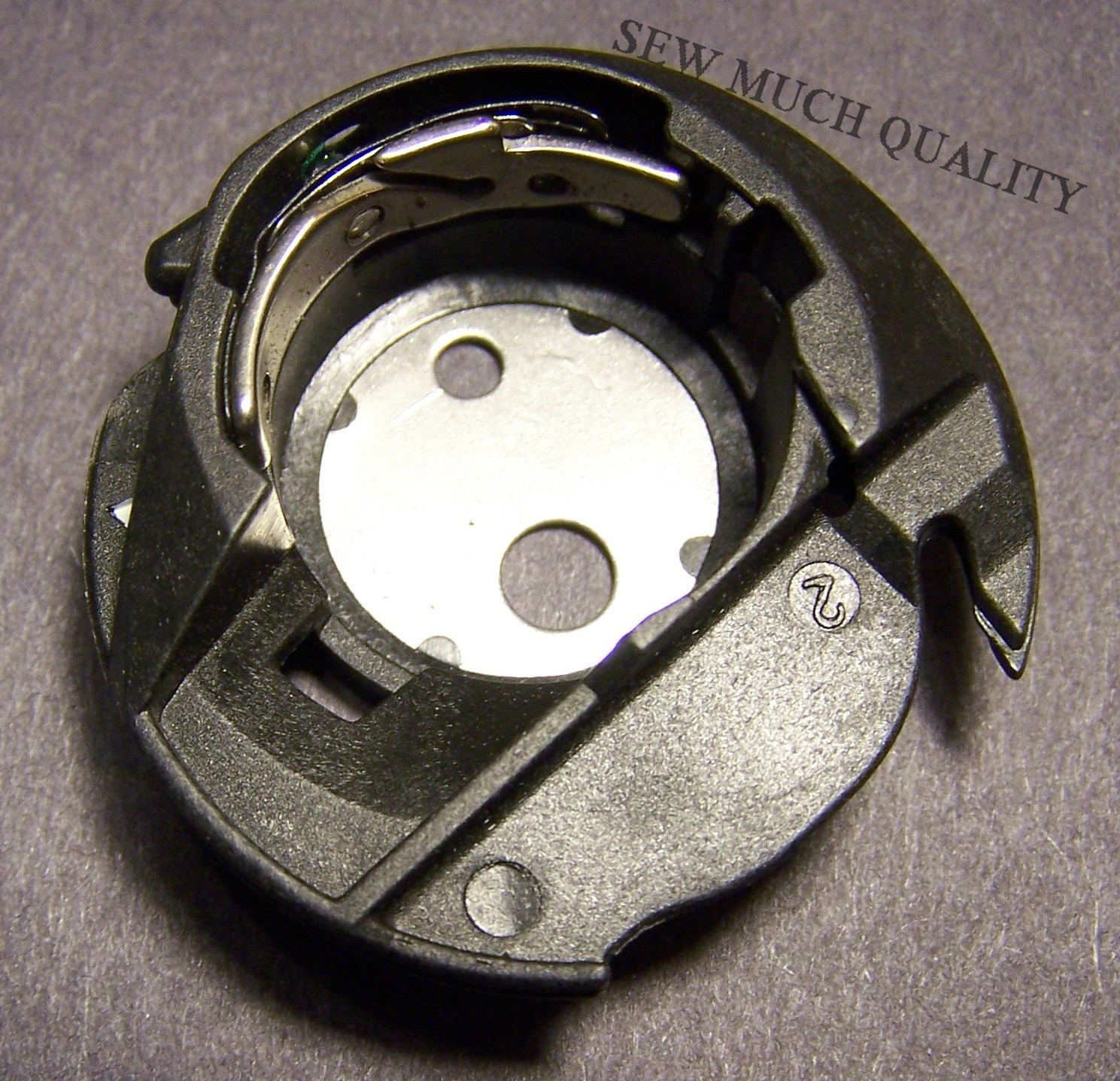 BOBBIN CASE Eversewn Sparrow 20 25 Singer 2010 3321 3323 BOBBIN CASE Eversewn Sparrow 20 25 Singer 2010 3321 3323