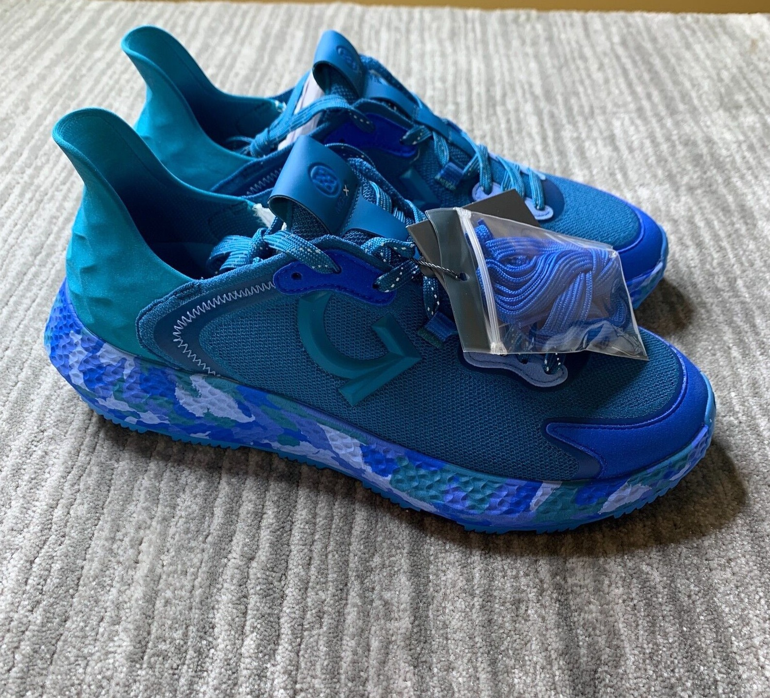 G/FORE Mens Golf Shoes MG4X2 Blue Camo Golf Cross Trainers