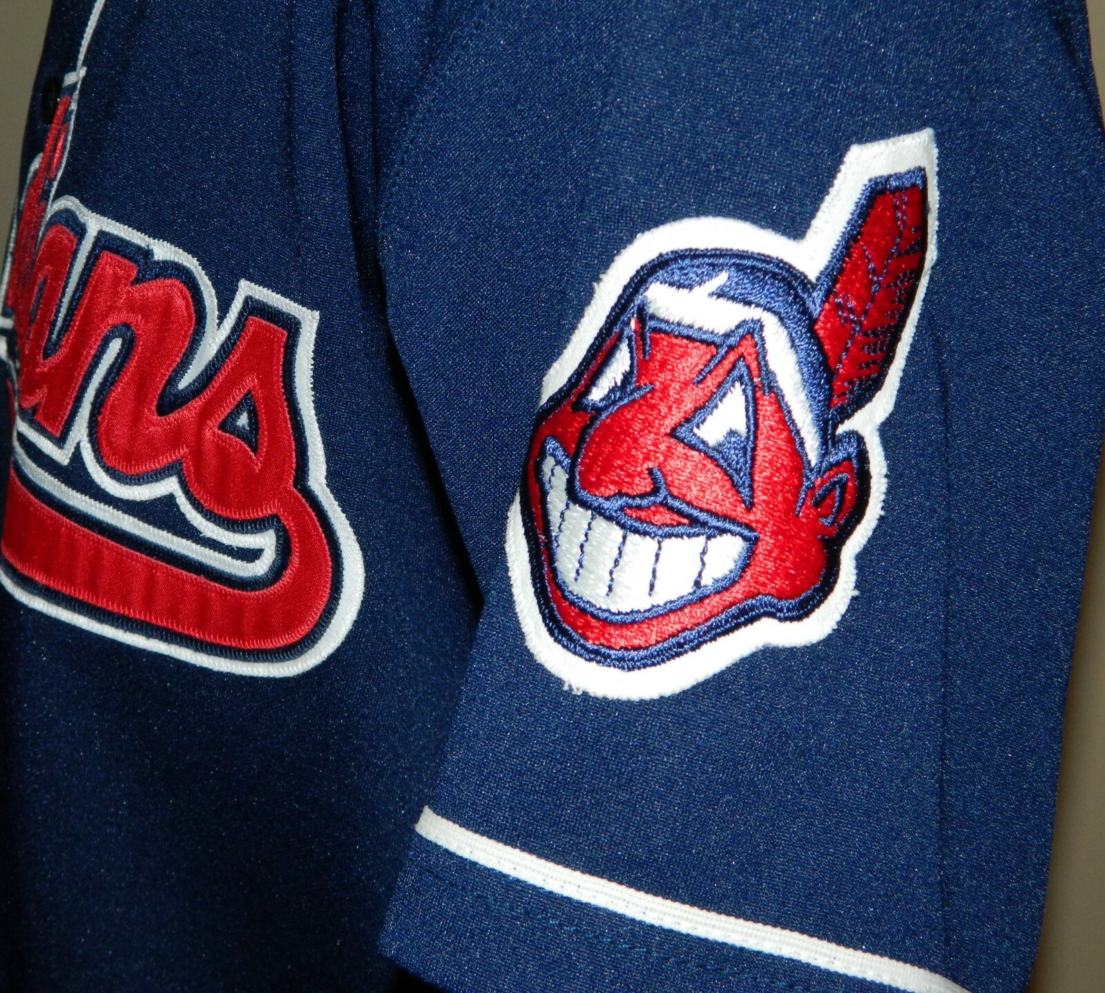 1995 Albie Lopez Game Worn Cleveland Indians ALT Jersey #59 - Russell Size 48