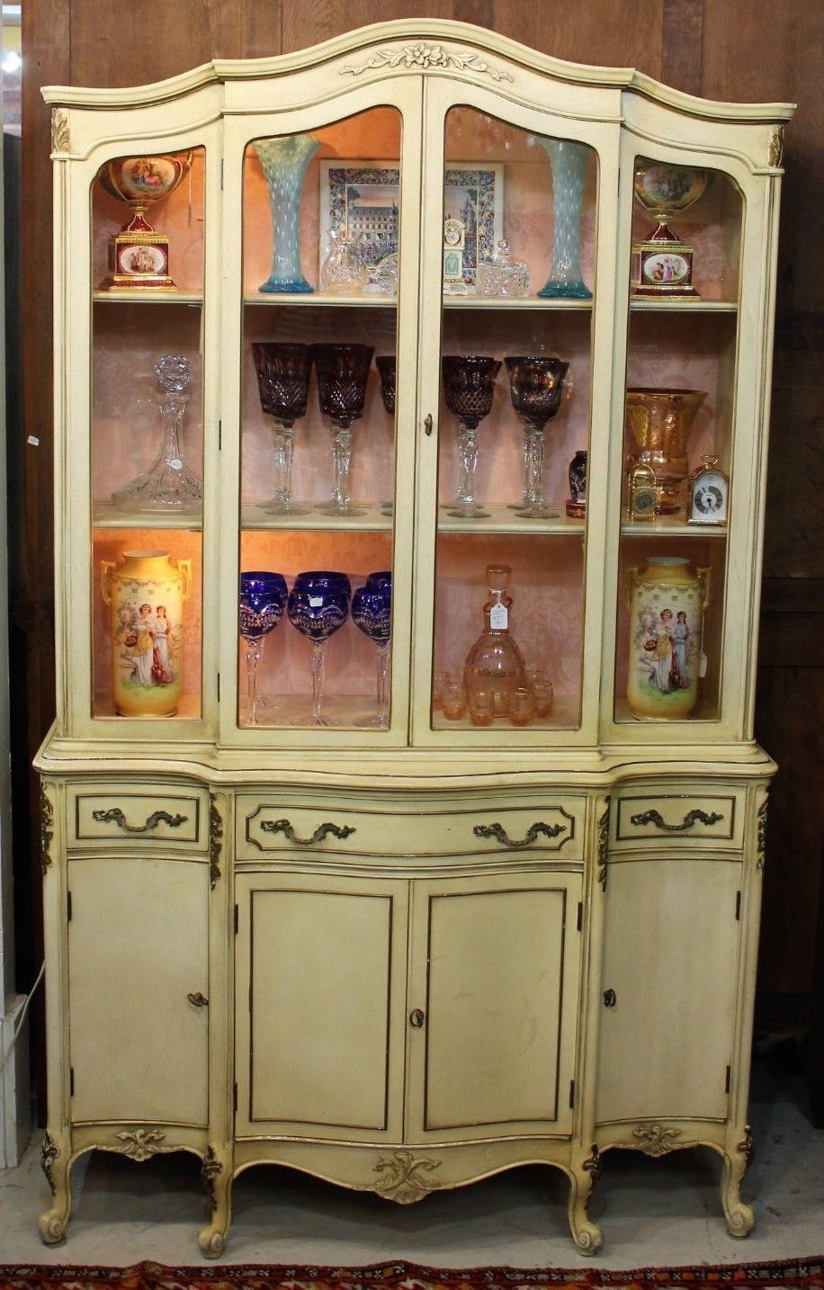Painted Antique White American Louis XV Style Glass Door China Cabinet / Buffet