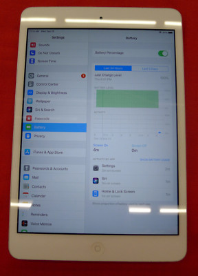 Apple iPad mini 2 7.9 Inch 16GB Silver Wi-Fi - ME279LL/A - Model A1489