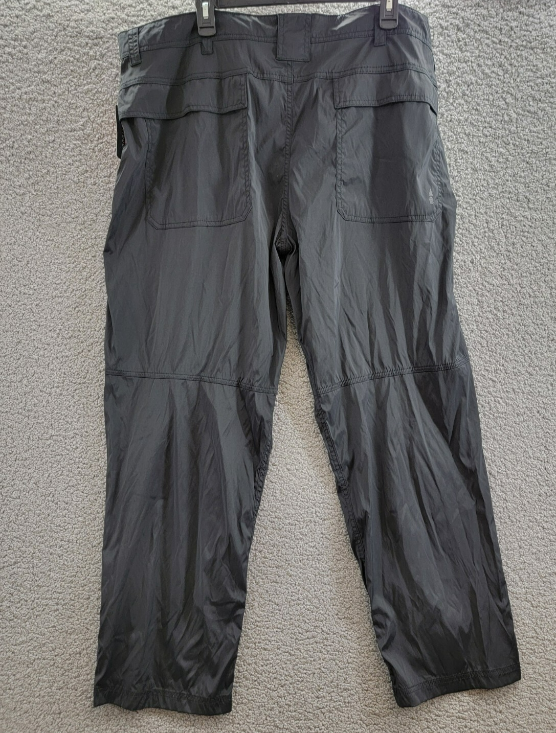 BASS OUTDOOR Regular-Fit Stretch Performance Cargo Pants Men's 42 Caviar Solid - Picture 12 of 18