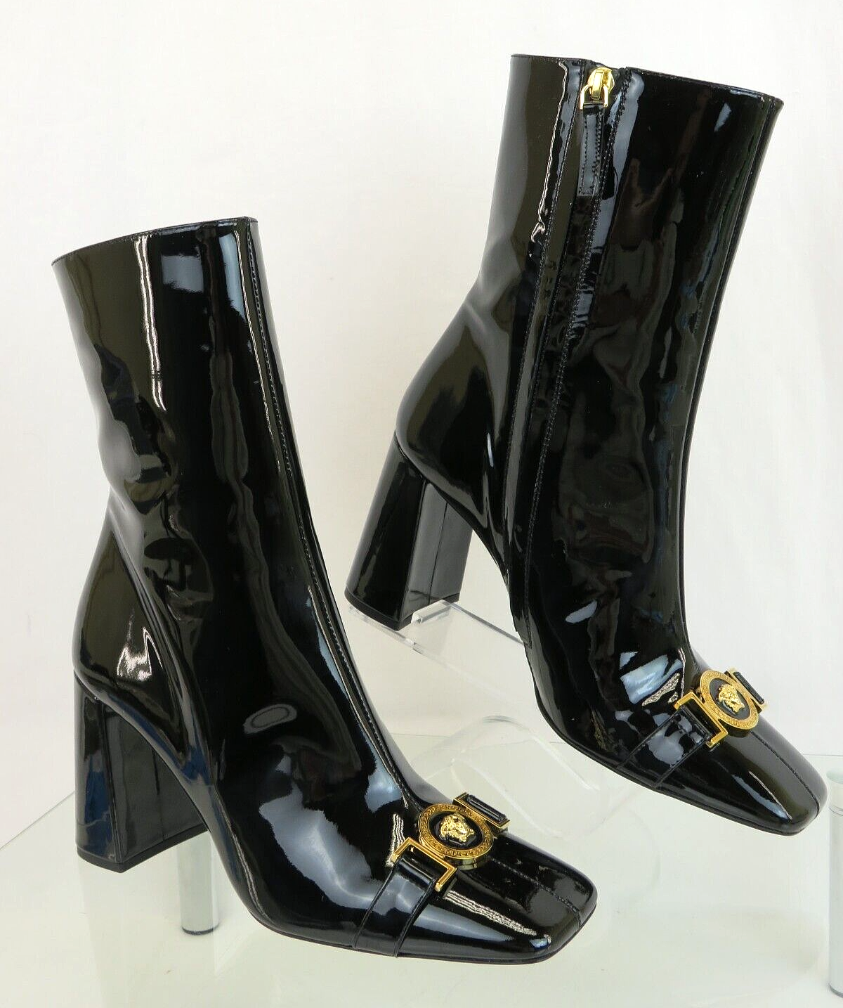 Pre-owned Versace $1300  Black Patent Leather Medusa Medallion Zip Heel Ankle Boots 39.5