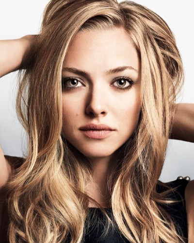 アマンダ・セイフライド（セイフリッド）サイン　オートグラフ　8×10インチ Amanda Seyfried signed 8x10 autographed photo reprint | eBay