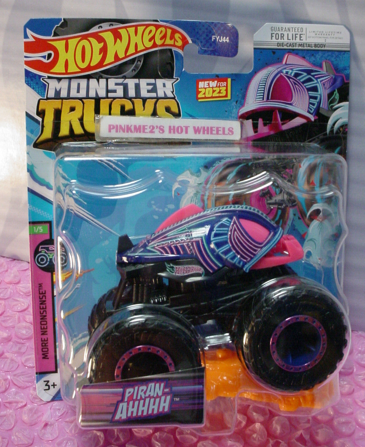 NEW 2023 Hot Wheels MONSTER Trucks PIRAN-AHHHH 🐟 blue/pink