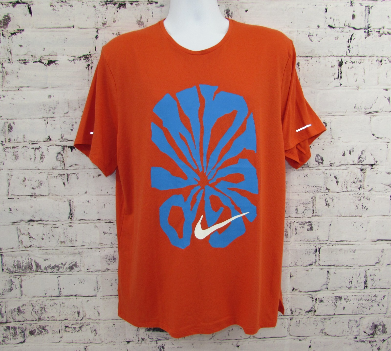 NIKE - 【Sサイズ】オレゴンプロジェクト Rise 365 Running Shirt Sサイズ】オレゴンプロジェクト Rise 365 Running Top Amazon