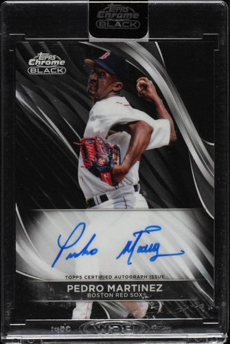 2025 Topps Chrome Black Victor Martinez Refractor Auto /199