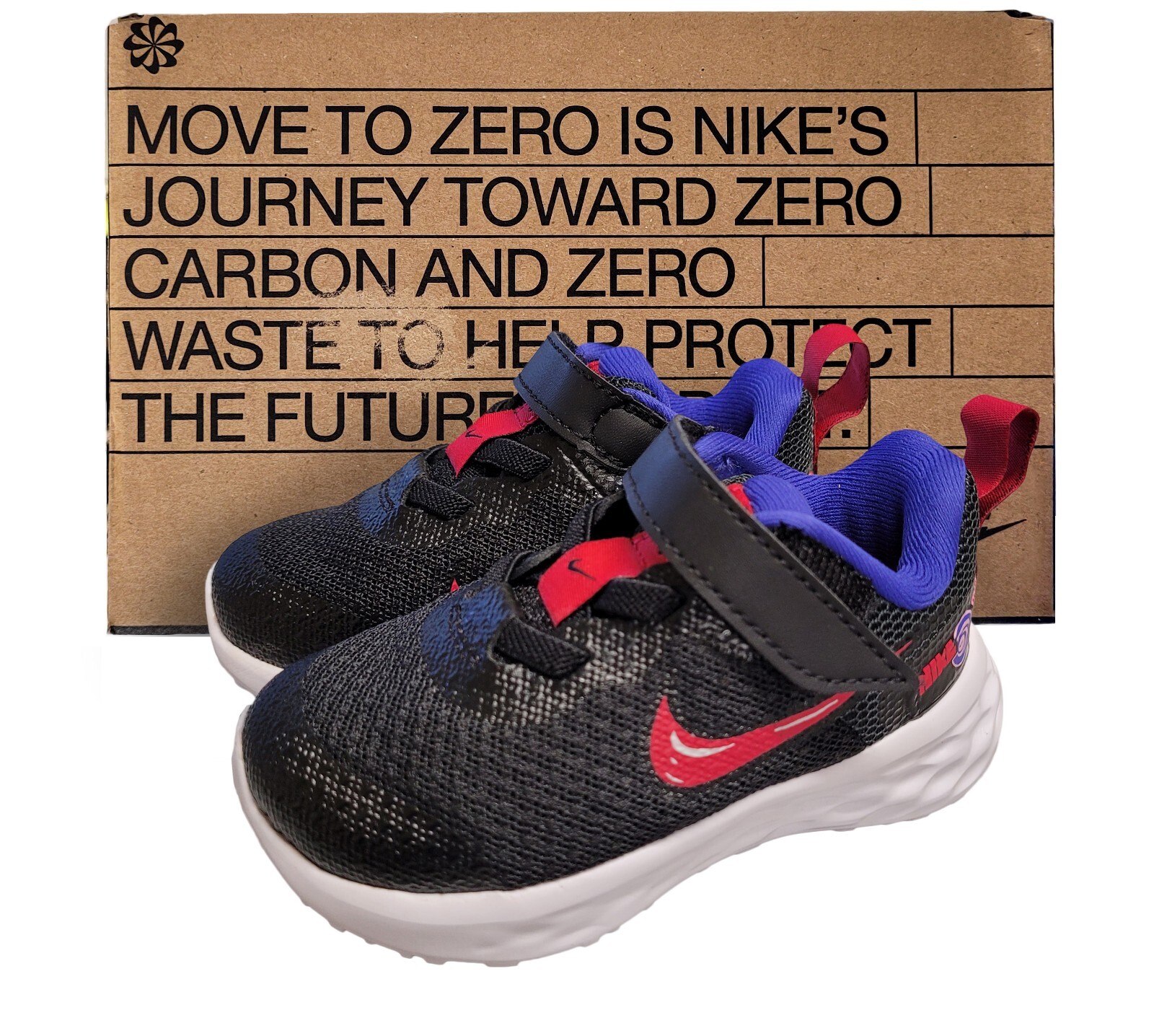 絵本・児童書 NIKE  MOVE TO ZERO Nike Sustainability. Move to Zero. Nike SI