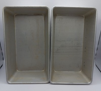 VTG Mirro Aluminum Loaf Pan #5030 Bread Baking 9.25x5.25x2.75 USA (Lot of 2)