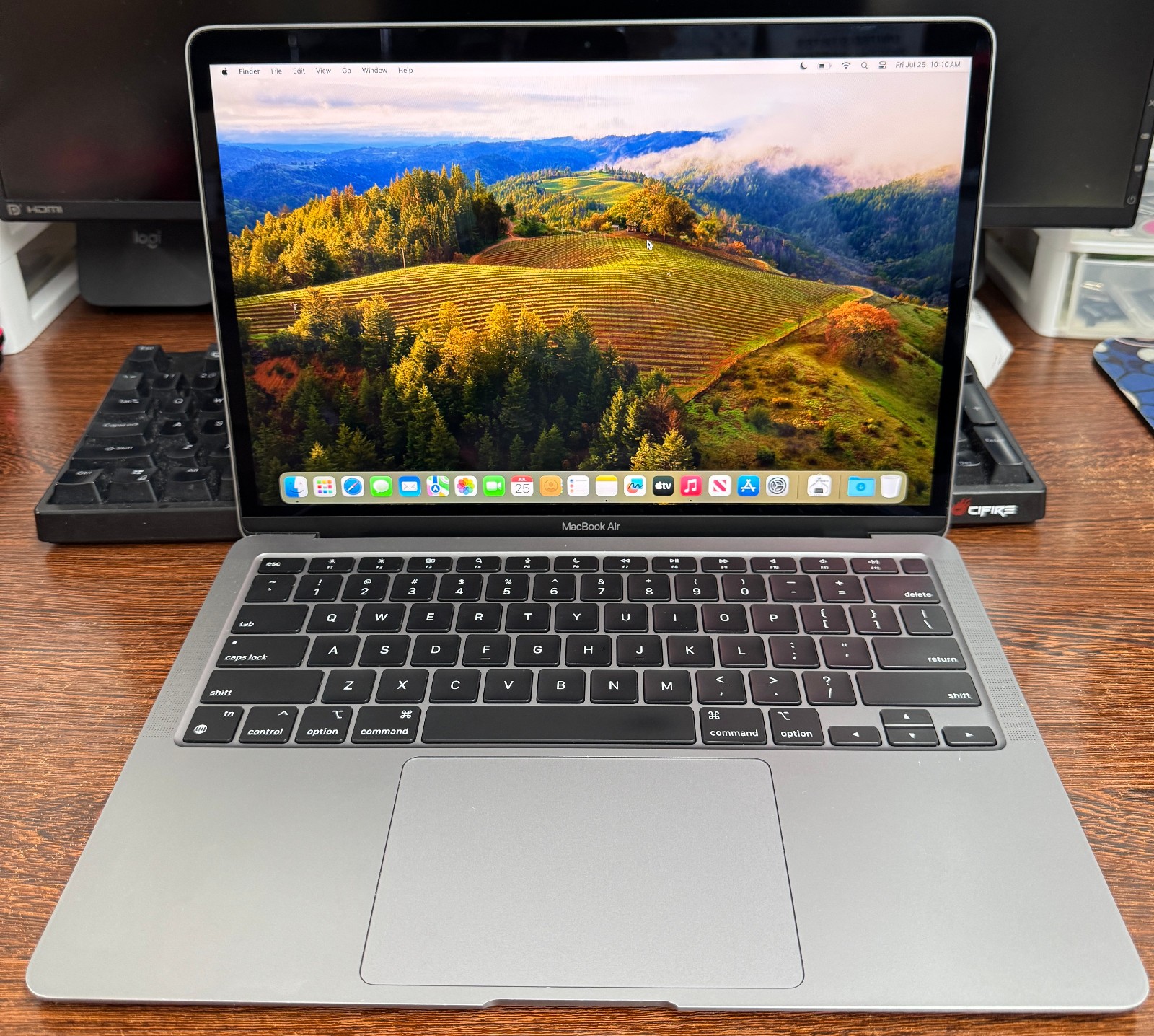 MacBookAir M1 13インチ 8GB 256GB Apple MacBook Air M1 Chip 256GB SSD 8GB 13.3
