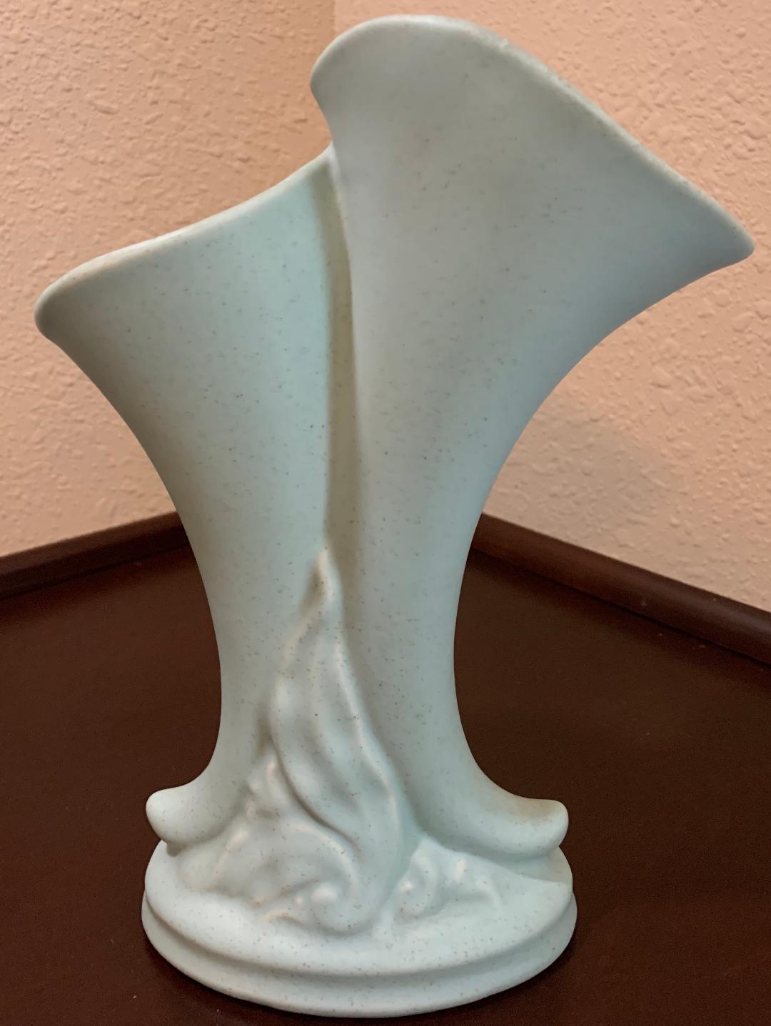 Vintage Princeton Double Cornucopia Horn Green Vase P195? Pottery Art Deco Mint