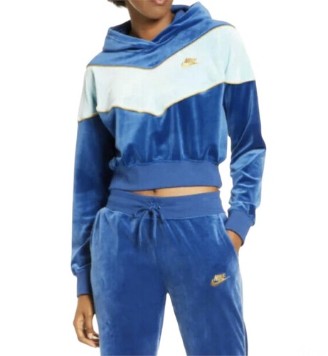Velvet nike shop tracksuit