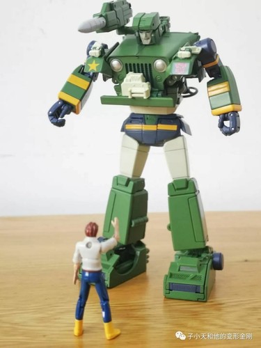 Transformers Masterpiece MP47 Cybertron Autobot Scount Hound Willys Jeep New