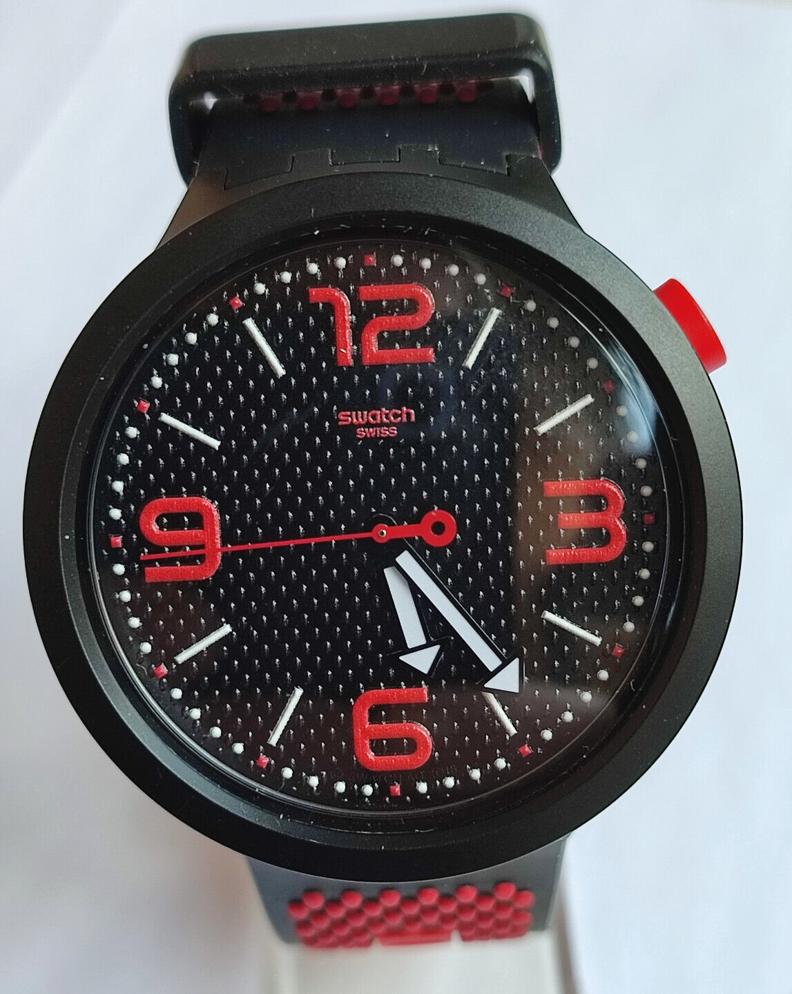 【値下げ】未使用品　Swatch big bold so27b102 Swatch Big Bold So27B102 Bbblood New | eBay