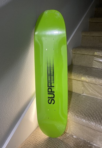 スケートボード Supreme - Motion Logo Cruiser Skateboard Supreme Motion Logo Cruiser Skateboard (SS20) - $50