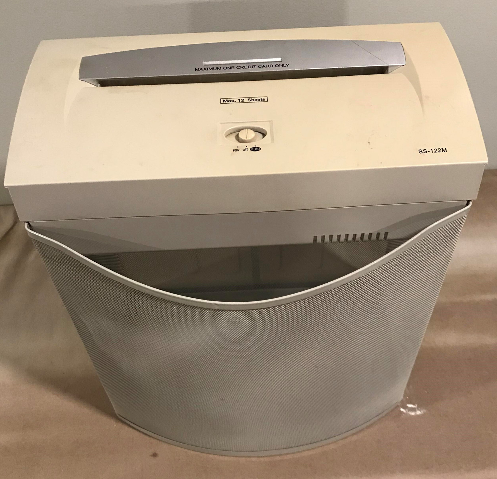Axeus Paper Shredder