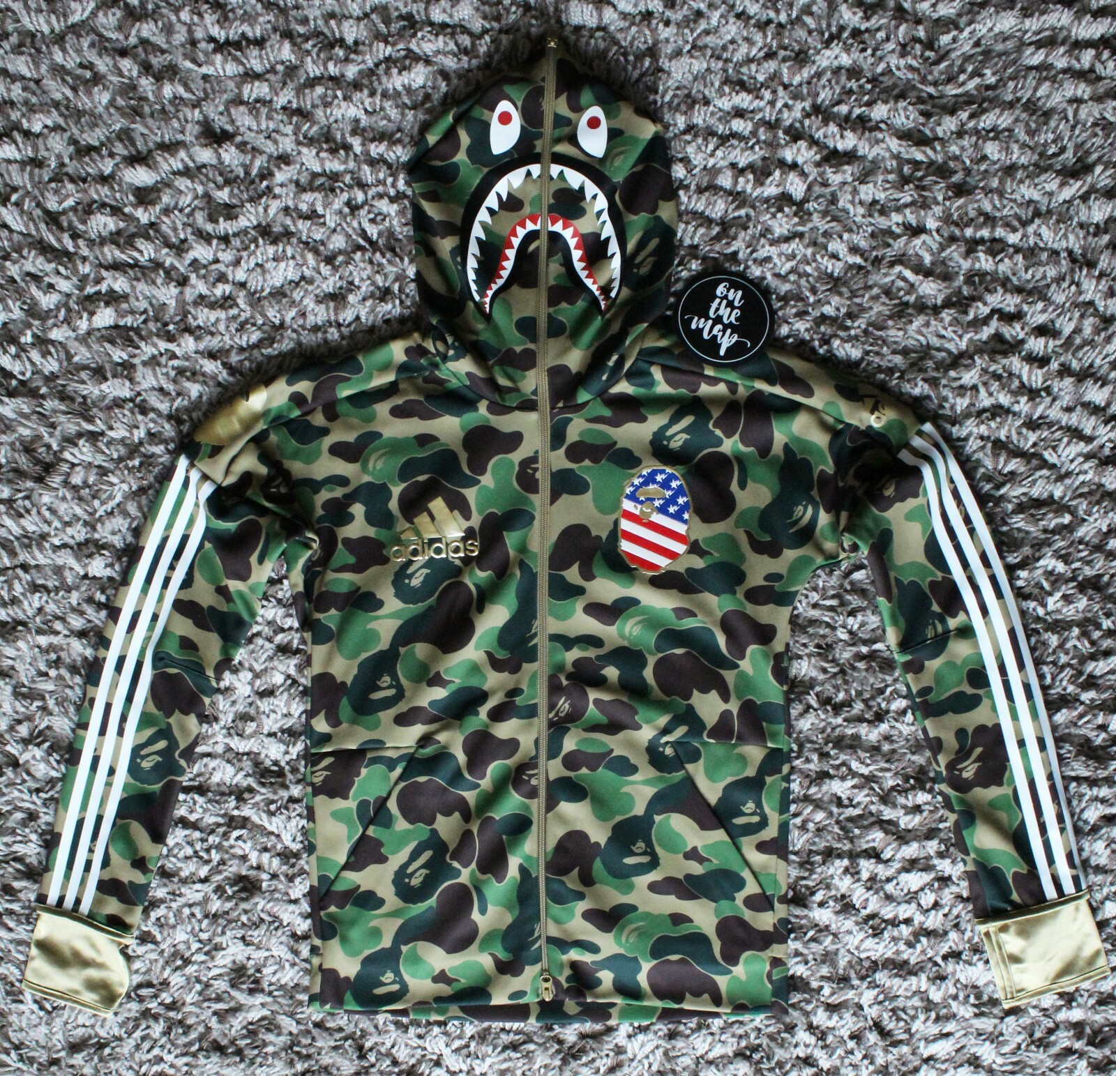 Adidas x Bape Superbowl SB Shark Green Camo Hoodie Size M Adidas x Bape Superbowl SB Shark Green Camo Hoodie Size M