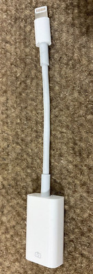 Apple Lightning to USB Camera Adapter MD821AM/A   ️     ️  