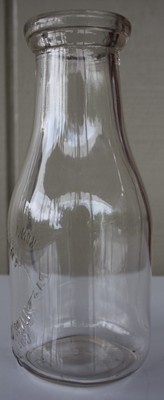 KONA DAIRY BIG ISLAND HAWAII ONE PINT MILK BOTTLE HAWAIIAN