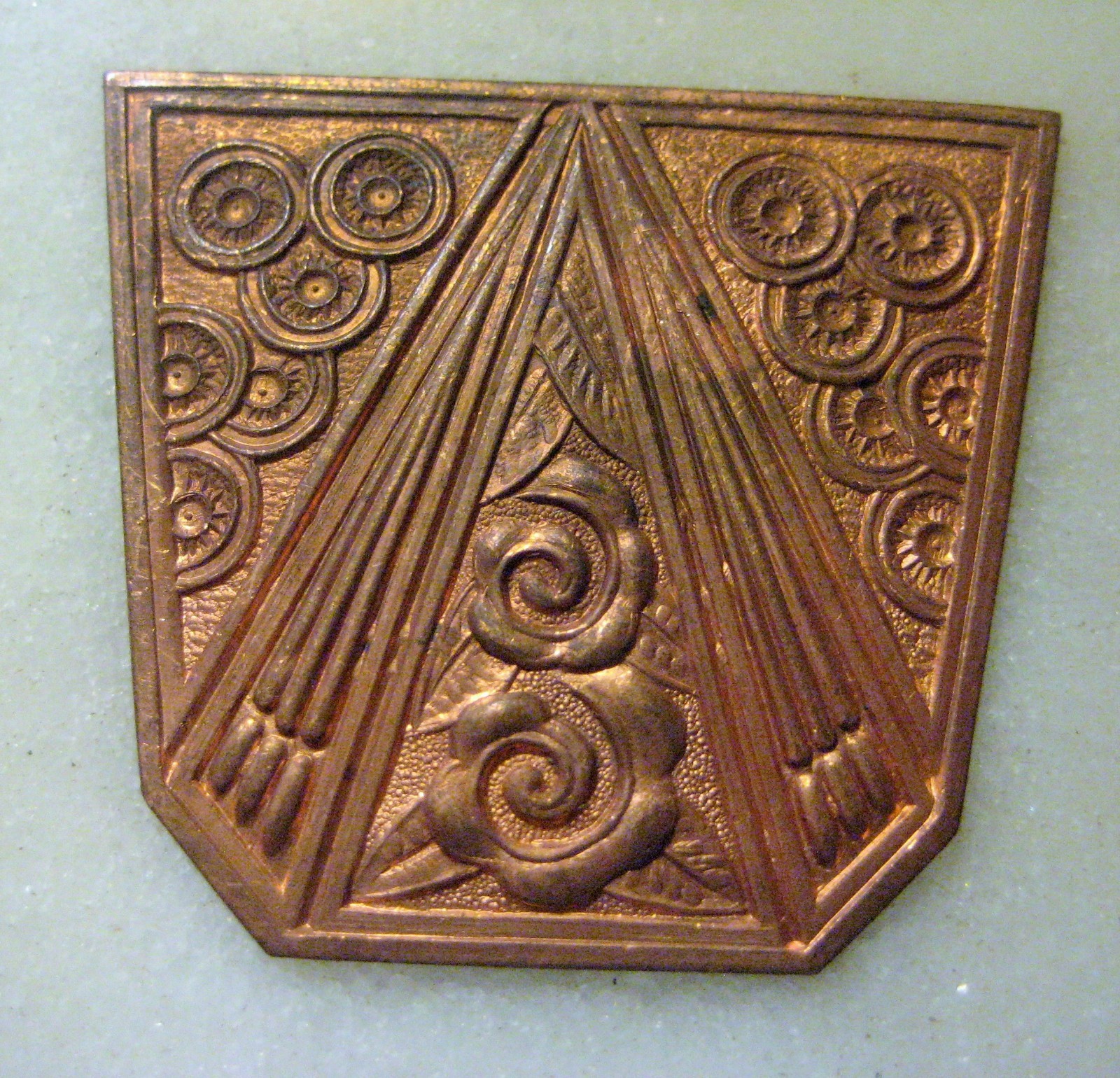 Vintage Art Deco Floral Medallion, Die Struck Brass Jewelry Component / Stamping