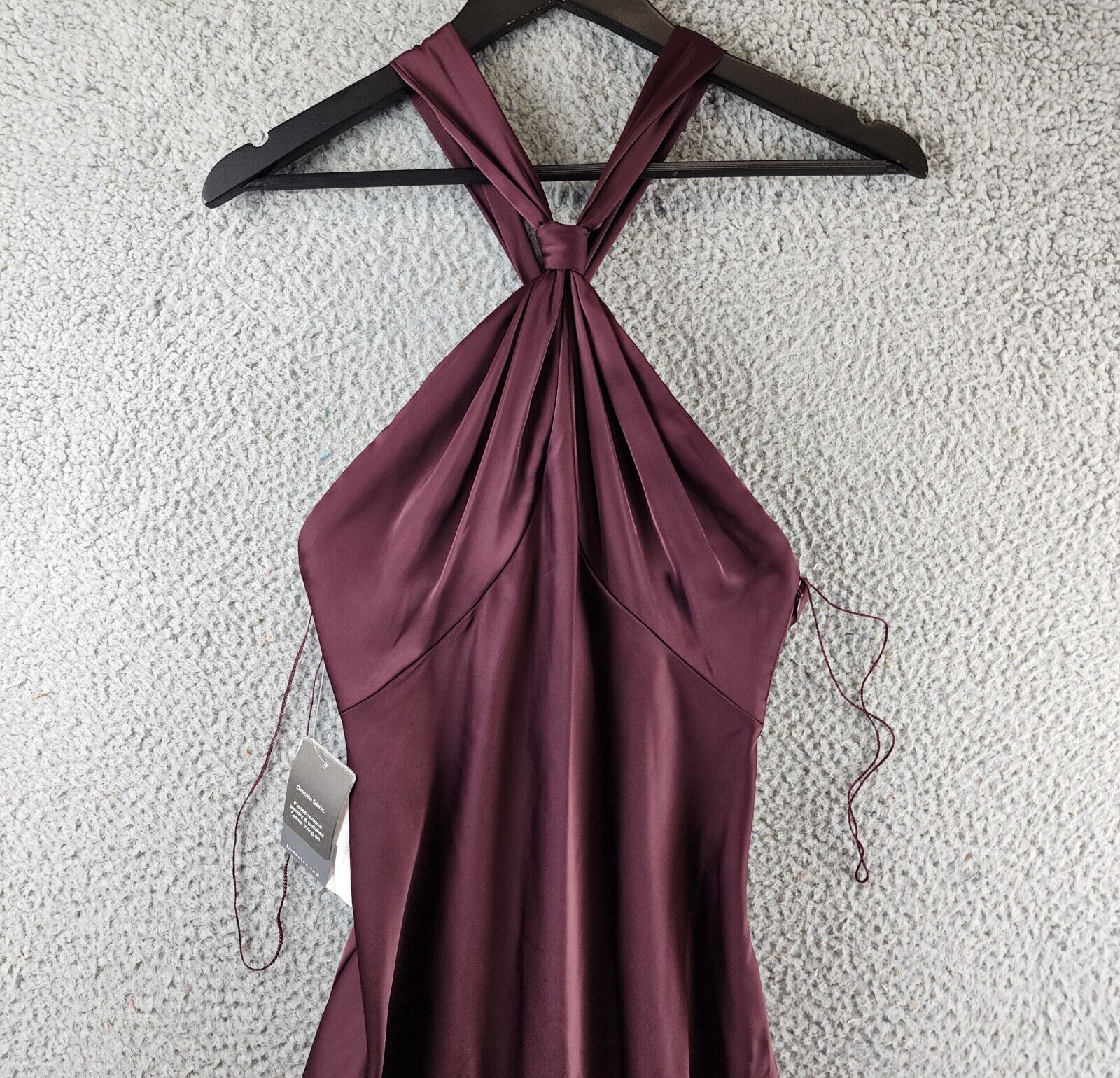 Liv Foster Knotted Satin Gown Women's 2 Bordeaux Sleeveless Side Zip Closure - Picture 3 of 16