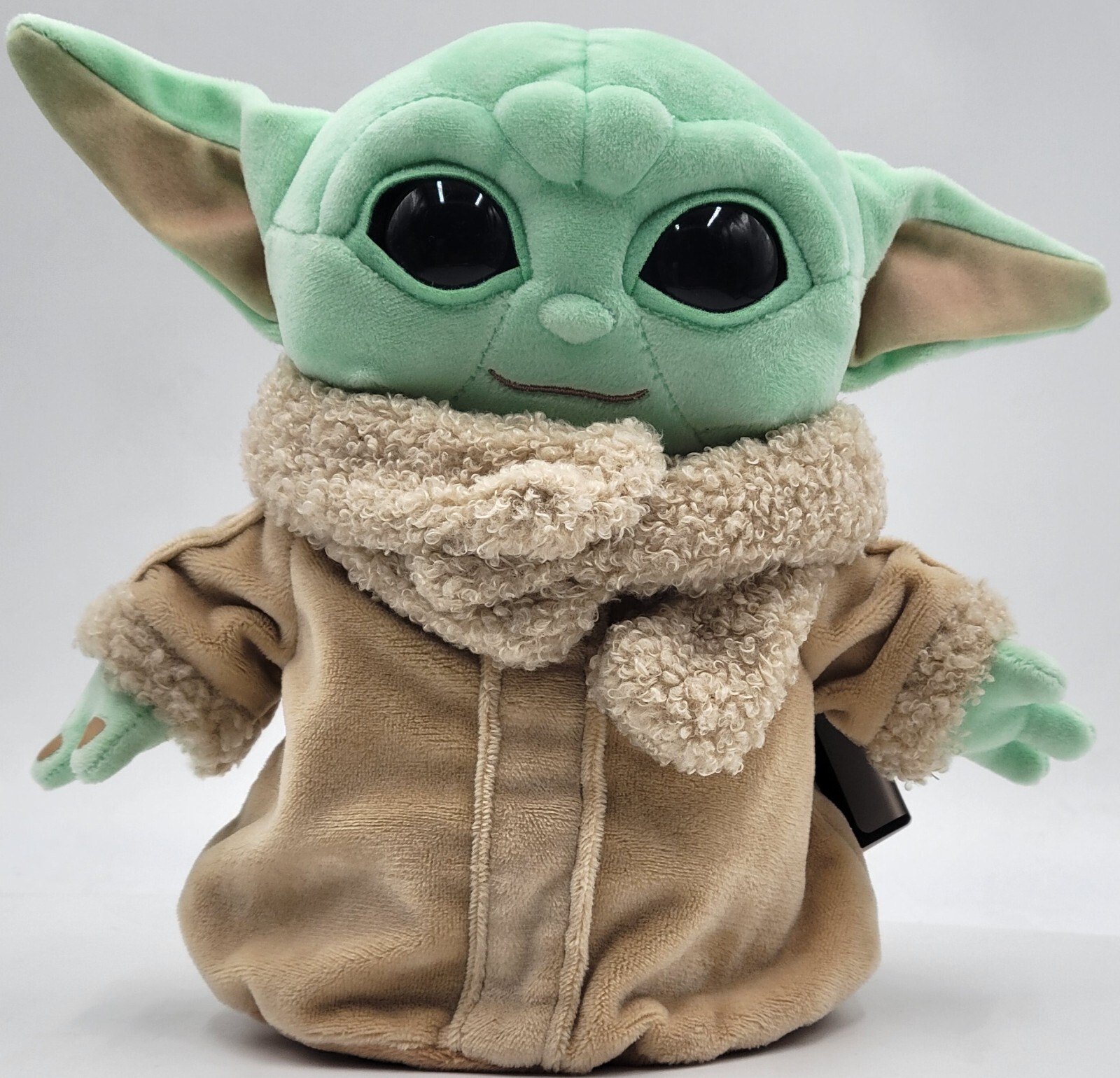 レア！StarWars YODA ビッグぬいぐるみ（トミー版） レア！StarWars YODA ビッグぬいぐるみ（トミー版） - メルカリ