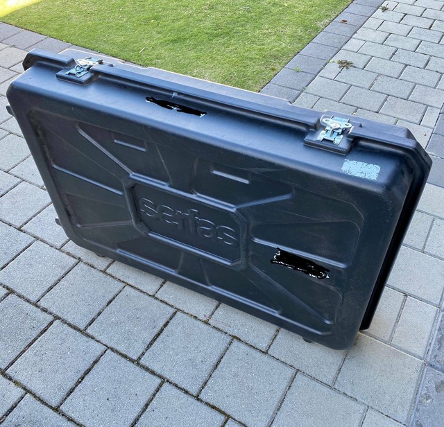 serfas travel case