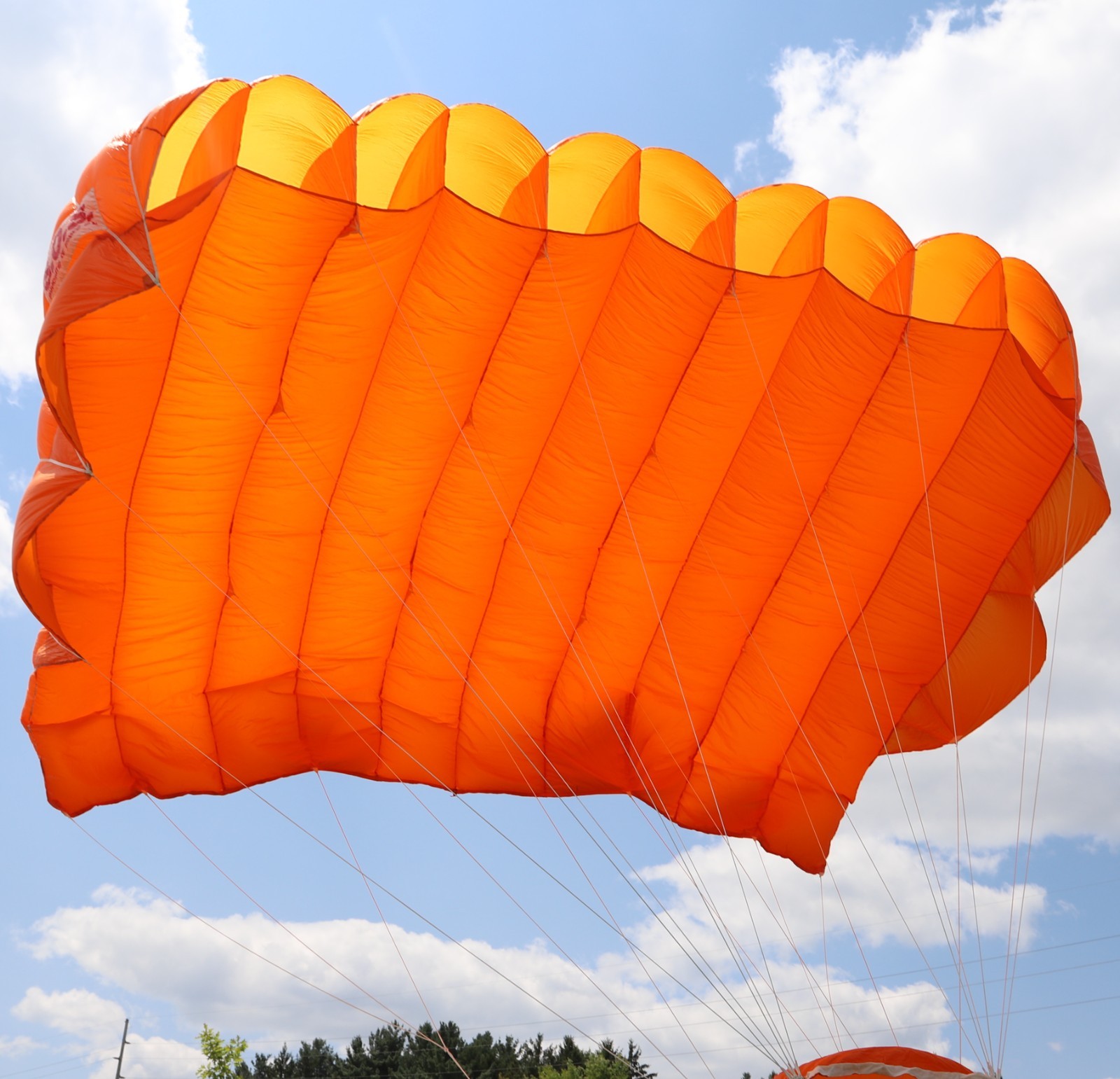 Parachutes De France SOS 200 skydiving parachute reserve