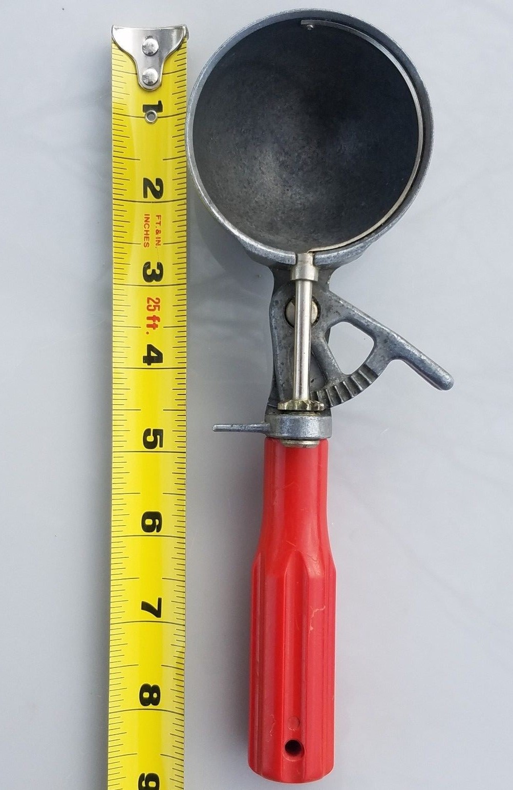 Red Handle Retro Vintage Ice Cream Cookie Scoop by Scoop Master USA WORKS GREAT