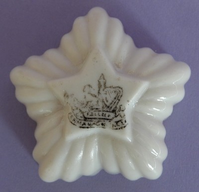 Vintage Irish Belleek China 2nd Second Black Mark Star Shape Nut Dish Salt Dip K