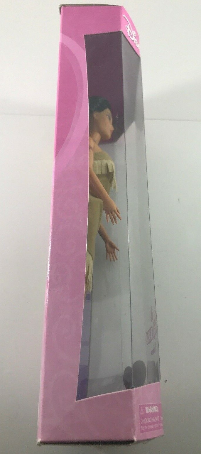 Disney Store Exclusive Princess Pocahontas Doll with Styling Brush - New