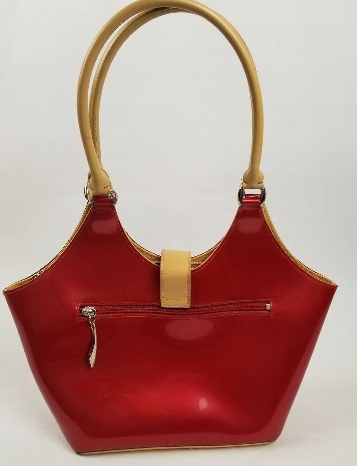 BEIJO Hand Shoulder Bag Red and Tan Snap/ Zip Close Three Inside Pockets