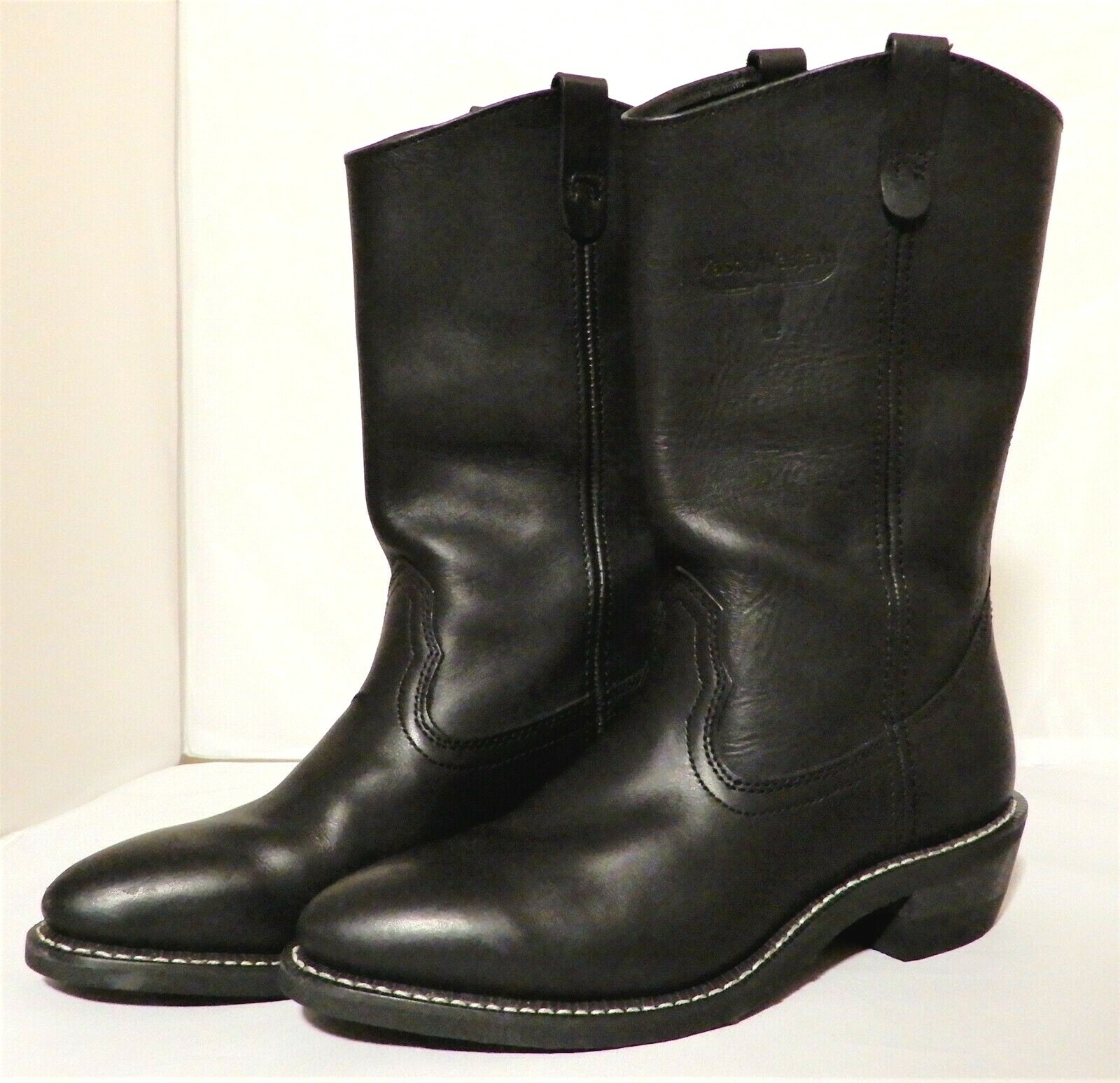 Black Leather 10c Non-marking Oil Resistant