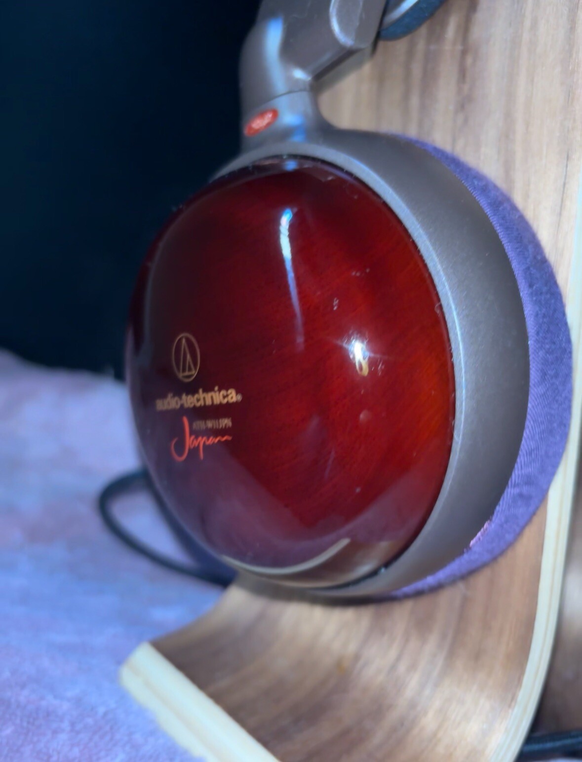 ATH-W11JPN Vintage Woodie Headphones Perfect sound Great