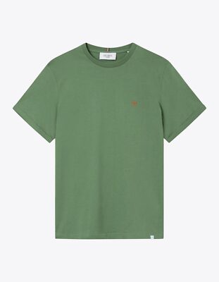 

Футболка Les Deux Norregaard SS Lifestyle Мужская виноградник зеленый/оранжевый, Les Deux Norregaard SS Lifestyle T-Shirt