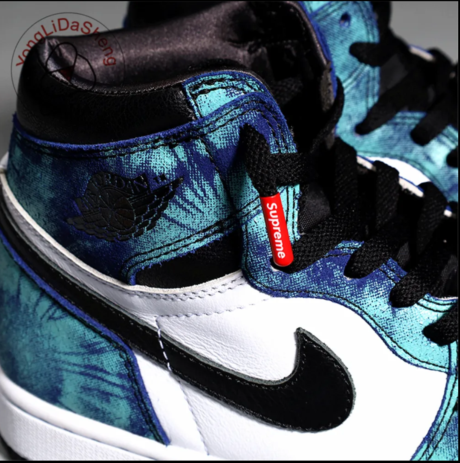 Supreme Shoe Lace + Supreme Lace Lock +Supreme Metal Aglets Tips Bundle