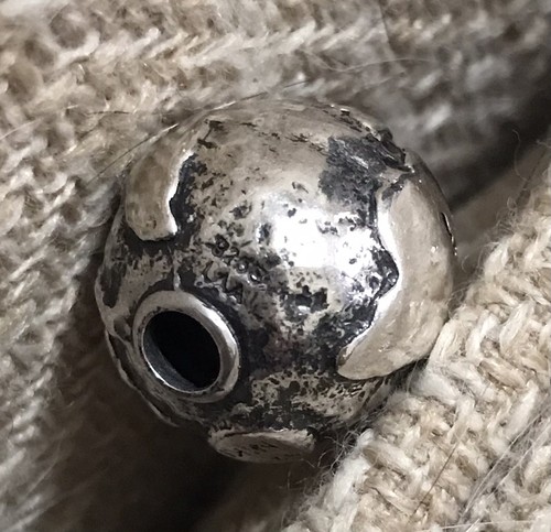 TROLLBEADS    天然石　美品 Layers of Highs & Lows Bead – Trollbeads