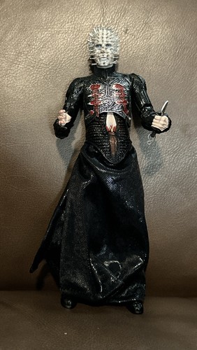 NECA HELLRAISER フィギュア　Dr.チャナード　箱なし欠品あり NECA HELLRAISER フィギュア Dr.チャナード 箱なし欠品あり
